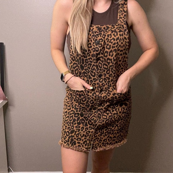 Vestique Leopard Print Overall Dress Size small - Picture 7 of 8